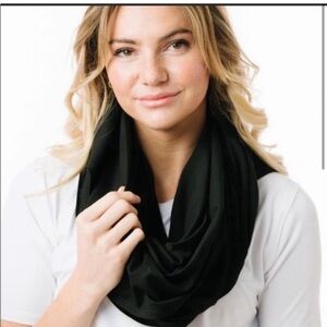 Zyia Active Infinity Scarf
